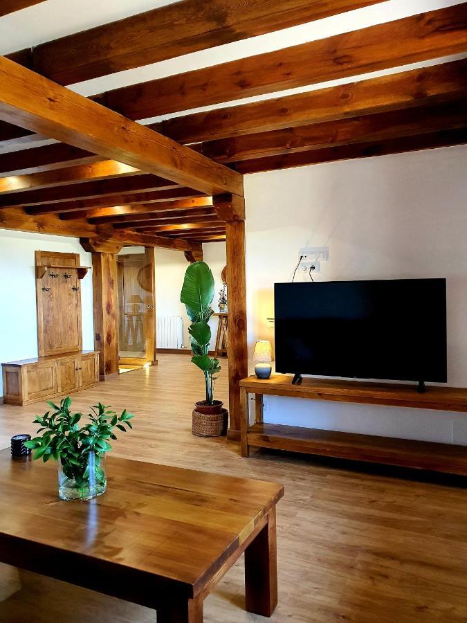 Ferienwohnung Natvi Pedraza Exterior foto